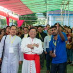 အရောင်စုံလှပနေတဲ့ခရစ်တော်ရဲ့အစေခံများ