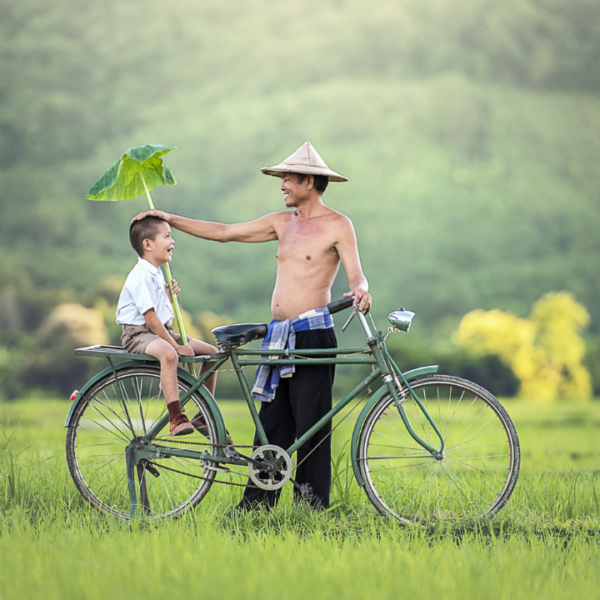ဖခင်ဆီကနေ သားတိုင်းရဲ့ ရင်ထဲက ဖွင့်ပြောလို့မရတဲ့ လိုအပ်တဲ့ အကြောင်း အရာတွေ အများကြီးရှိပါတယ်