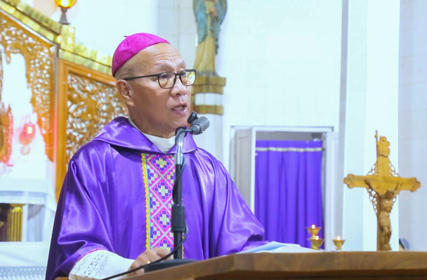 ပြာခံဗုဒ္ဓဟူးနေ့ ဆရာတော်ကြီး မာကုတင်ဝင်း ၏ ဩဝါဒတရား။