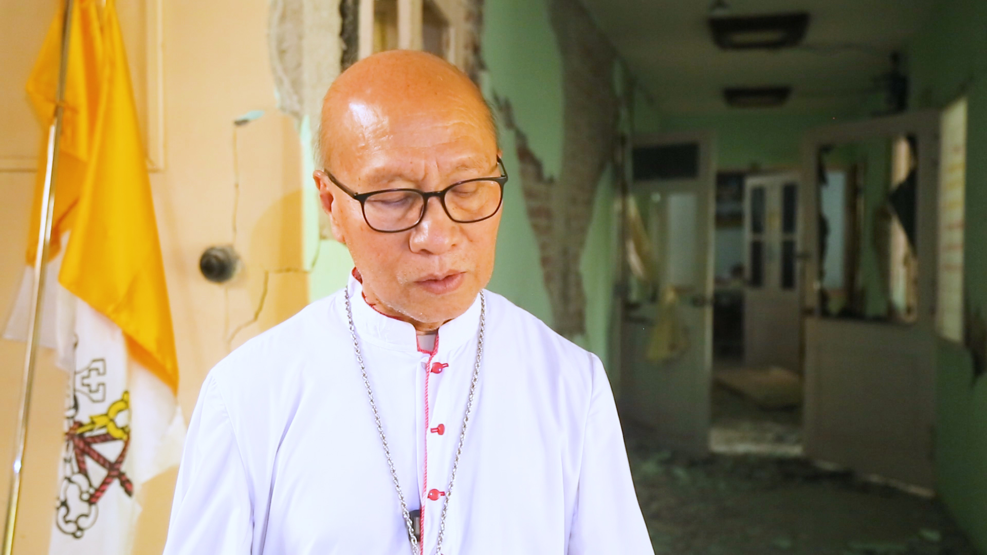ငလျင်ဒဏ်ခံစားနေရသည့် ပြည်သူများအား ဆရာတော်ကြီး မာကု ဦးတင်ဝင်း အားပေးစကားပြောကြား။