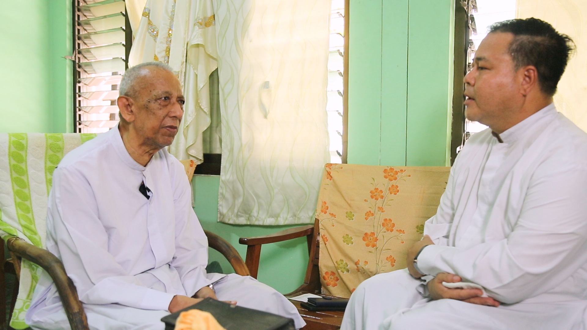 ရဟန်းဝါတော်(၅၀) နှစ်ပြည့် ရွှေစင်ဂျူဘီလီရှင် Fr. John Mg San နှင့်သူရဲ့ သာသနာပြုခရီးစဉ်အကြောင်း။ရဟန်းဝါတော်(၅၀) နှစ်ပြည့် ရွှေစင်ဂျူဘီလီရှင် Fr. John Mg San နှင့်သူရဲ့ သာသနာပြုခရီးစဉ်အကြောင်း။