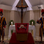 #PopeFrancisကွယ်လွန်ခြင်းအား အသိအမှတ်ပြုခြင်းနှင့်ရုပ်အလောင်းအား ခေါင်းတလားတွင် ထားရှိခြင်းအခမ်းအနား