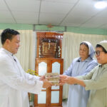 ကျောင်းဆောင်ပြန်လည်ပြုပြင်နိုင်ရန် သီးသန့်အလှူငွေ သိန်း(၃၀) လှူဒါန်း။