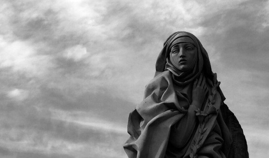 မယ်တော်ရွေးချယ်ထားသော ချမ်းသာကုန်းရွာ