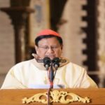 ရန်ကုန်ကက်သလစ်ဂိုဏ်းချုပ်သာသနာပိုင် ဆရာတော်ကြီး ကာဒီနယ်ချားလ်စ်ဘိုဟောကြားသော သန့်ရှင်းသော ပုဂ္ဂိုလ်သုံးပါးတစ်ဆူဘုရားပွဲ ဩဝါဒ ~~~~~~
