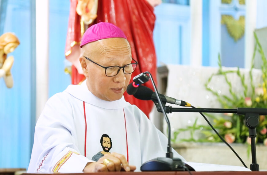 မိသားစုများဂျူဘီလီပွဲနှင့် အဖိုးအဖွားများနေ့ပွဲနေ့တွက်ဆရာတော်မာကု ဦးတင်ဝင်းမိန့်ကြားသောဩဝဒတရား။‌ေ