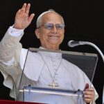 ဘုရားရှင်၏ ကြီးမားသောမေတ္တာတရားသည်လက်ဝါးကား တိုင်ကိုအသက်၏နည်းလမ်းများ အဖြစ် ပြောင်းလဲပေသည်။