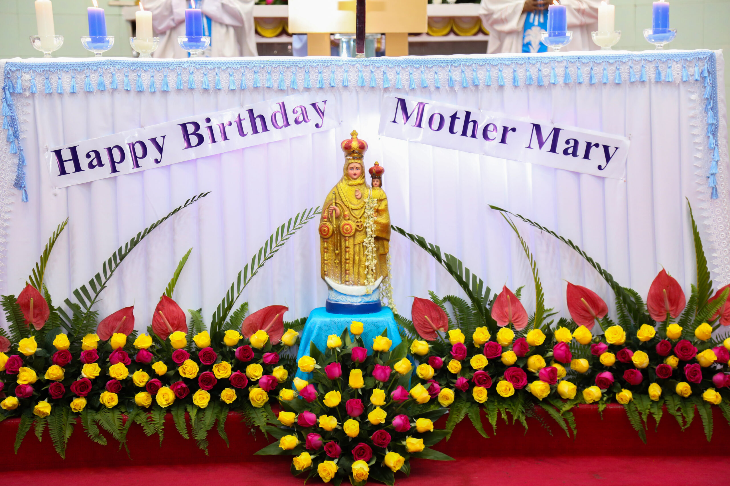 ဗေလန်ကန်နီကျန်းမာခြင်းမယ်တော် ပွဲနေ့ကျင်းပ။