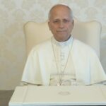 ဘာသာတူများအားလုံးသာသနာပြုတနင်္ဂနွေနေ့၌ ပါ၀င်ကြရန်ရဟန်းမင်းကြီးတိုက်တွန်း။