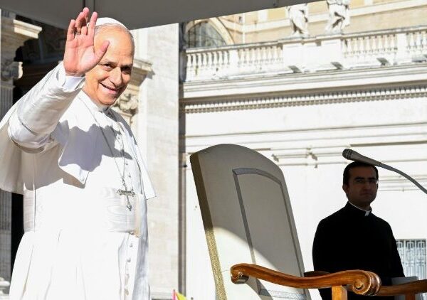 ပြောရေးဆိုခွင့်မဲ့သူများအတွက် ကျွန်ုပ်တို့၏အသံကို ပေးရမည်။