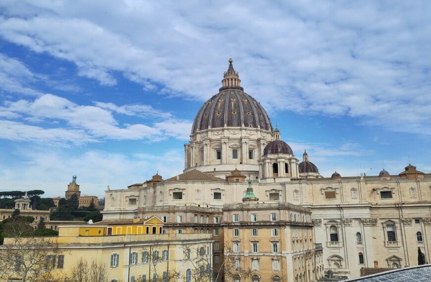 အကယ်၍ကက်သလစ်နှင့်ဩသိုဒေါ့စ်တို့ပြန်လည်ပေါင်းစည်းခဲ့သော်။