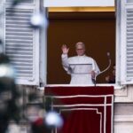 ဓမ္မအာဇာနည်စတီးဖင်းထံမှသင်ယူကြရန်ရဟန်းမင်းကြီးမိန့်ကြား။