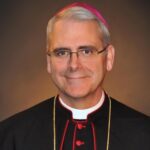 အမေရိကန်ကက်သလစ်ဆရာတော်ကြီးများအဖွဲ့ချုပ်၏ဥက္ကဌသမ္မတထရမ့်နှင့်တွေ့ဆုံခဲ့။