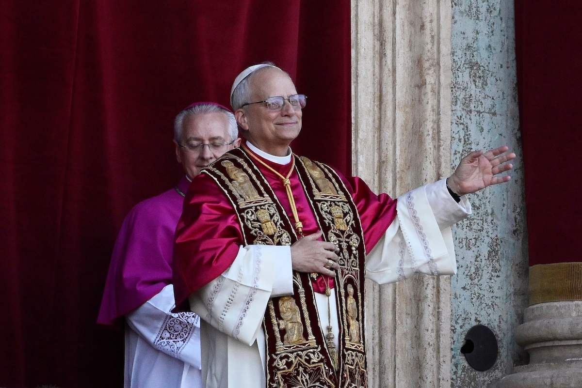 မင်းသုံးပါးပွဲ အန်ဂျေလူး မေတ္တာ ရွတ်ချိန် ပုပ်ရဟန်းမင်းကြီးဝေမျှသောတရား။