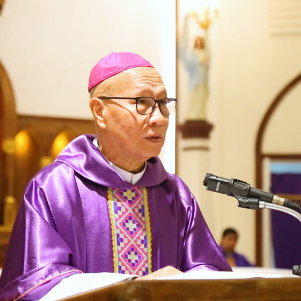 ဝါကြီးဝင်ဝါကြီးဝင်သည့် ပြာခံဗုဒ္ဓဟူးနေ့ဩဝါဒတရား။