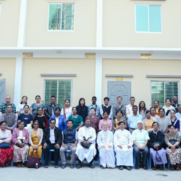 သာသနာ့အကျိုးဆောင်အဖွဲ့နှင့် ဘဏ္ဍာရေးကော်မတီတို့ တွေ့ဆုံဆွေးနွေးခြင်းအစည်းအဝေးကျင်းပ။