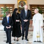 ပုပ်ရဟန်းမင်းကြီး လီယိုနှင့် အယ်လ်ဘေးနီးယားနိုင်ငံ ဝန်ကြီးချုပ်တို့ တွေ့ဆုံ။