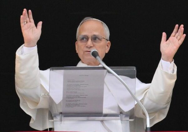 ဘုရားသခင်သည် ကျွန်ုပ်တို့ကို မည်သည့်အခါမျှ စွန့်ပစ်မည်မဟုတ်။