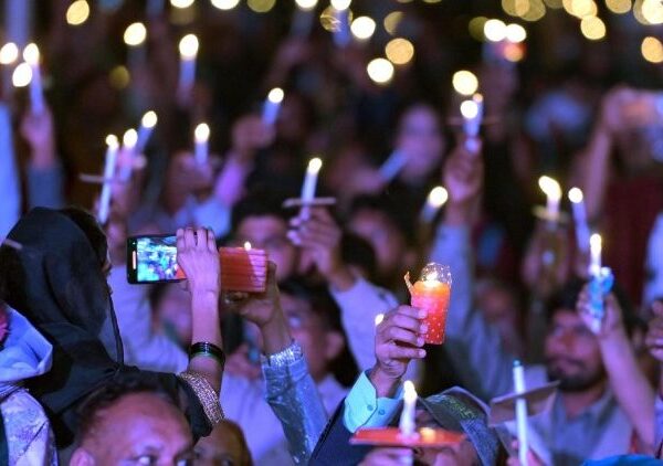ပါကစ္စတန်နိုင်ငံရှိ ခရစ်ယာန် နှင့် အစ္စလမ် ဘာသာဝင်များ ငြိမ်းချမ်းရေးအတွက် ဘာသာပေါင်းစုံ ပူး ပေါင်းဆောင်ရွက်မှု။
