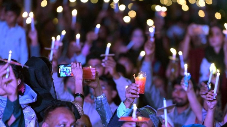 ပါကစ္စတန်နိုင်ငံရှိ ခရစ်ယာန် နှင့် အစ္စလမ် ဘာသာဝင်များ ငြိမ်းချမ်းရေးအတွက် ဘာသာပေါင်းစုံ ပူး ပေါင်းဆောင်ရွက်မှု။