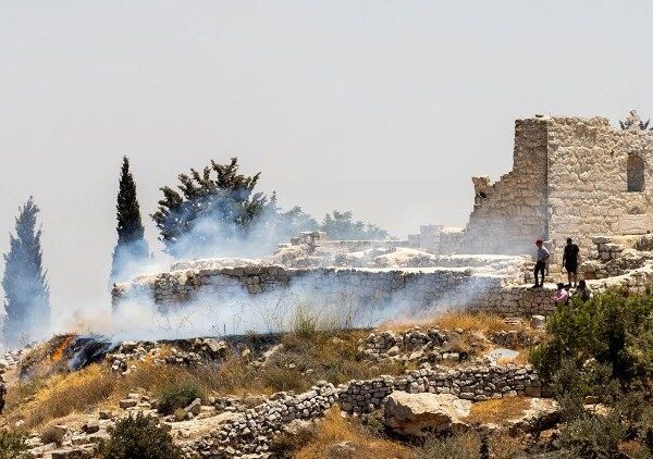 သောကြာနေ့ကြီး(Good Friday) တွင် ကောက်ခံရရှိသောအလှူငွေများကို သန့်ရှင်းသောမြေ (Holy Land) ကိုပို့ဆောင်ရန် နှိုးဆော်ချက်။