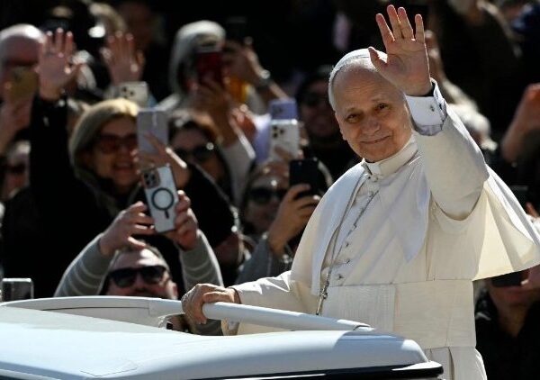 ‘ဆေးကြောခြင်းမင်္ဂလာ ခံယူထားသူတိုင်းသည် ခရစ်တော်အတွက် အစဉ်တစိုက် သက်သေခံရမည်’