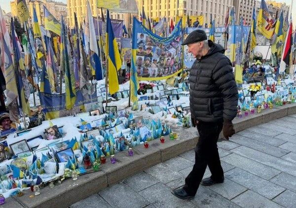 စစ်ပွဲကာလအတွင်း ခရစ်ယာန်များသည် မျှော်လင့်ခြင်းရှိသူများဖြစ်ရန် ခေါ်ယူခြင်းခံရသည်။