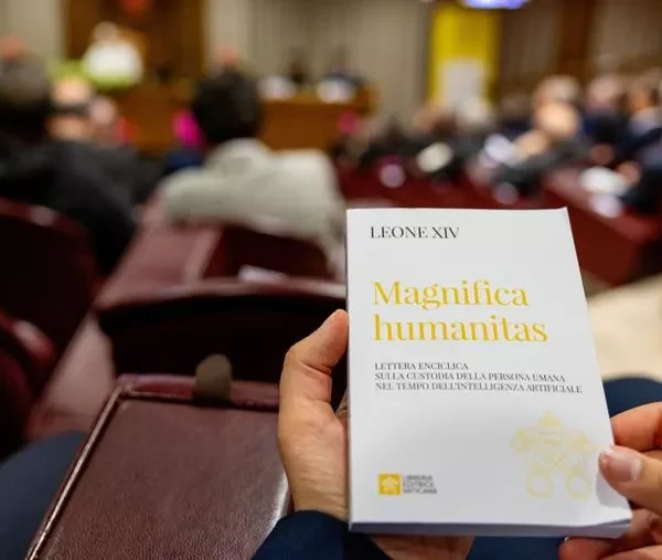 မဂ္ဂနီဖီကာ ဟူးမားနီးတပ်စ် (Magnifica Humanitas) သဝဏ်လွှာ အကျဉ်းချုပ်