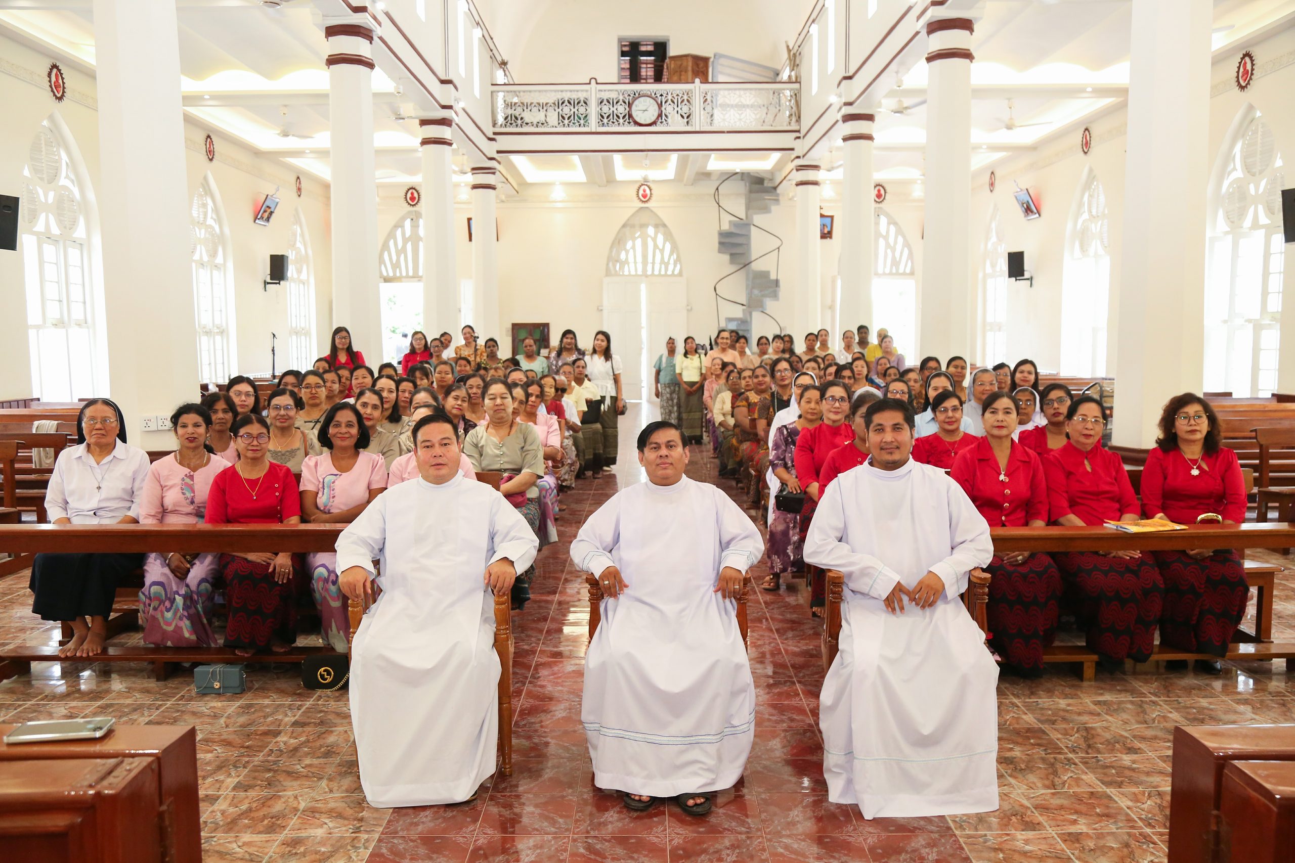 မန္တလေးသာသနာတွင်းရှိ ကက်သလစ် အမျိုးသမီးကော်မရှင် ဖွဲ့စည်းခြင်း (၆) နှစ်ပြည့် နှစ်ပတ်လည် အခမ်းအနား။
