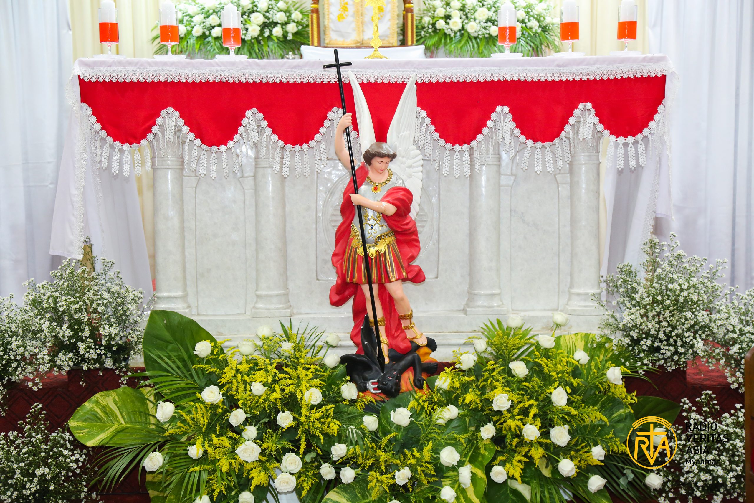 တမန်တော်စိန့်မိုင်ကယ် ဘုရားကျောင်းပွဲနေ့မစ္ဆားတရား။