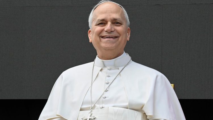 ပုပ်ရဟန်းမင်းကြီး လီယို ၁၄ (Pope Leo XIV) ၏ ၇၁ နှစ်မြောက် မွေးနေ့ မင်္ဂလာ။
